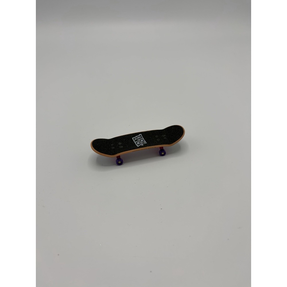 Tech Deck DGK All Day BOO JOHNSON Freddie Floral‎ Purple Finger Board Skater